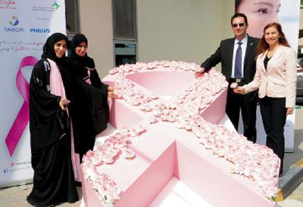 برج العرب يبيع آي باد من الذهب وردي اللون للتوعية على سرطان الثدي